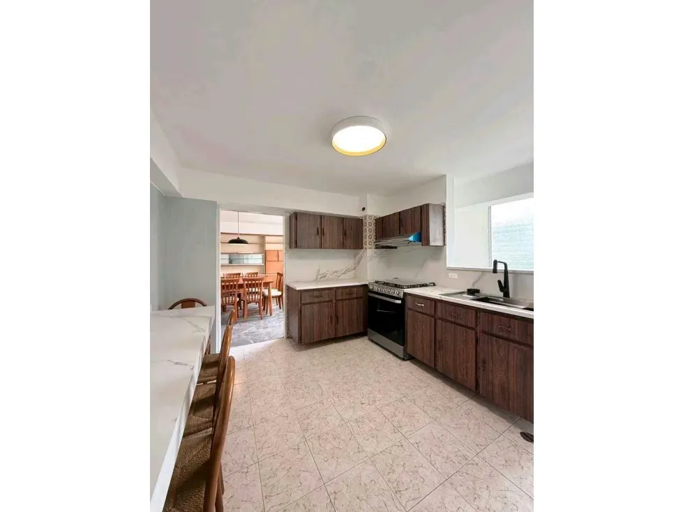 Se alquila apartamento 160m2 Colinas de Bello Monte 3884 - 9