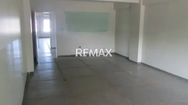 Edificio en Venta en plena Av. Henry Ford - 3