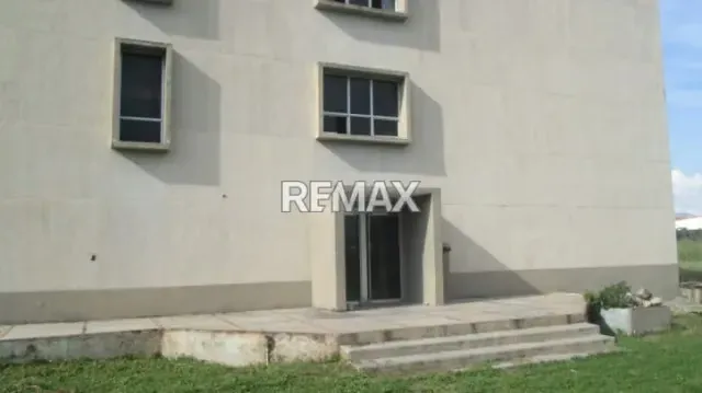 Edificio en Venta en plena Av. Henry Ford - 9