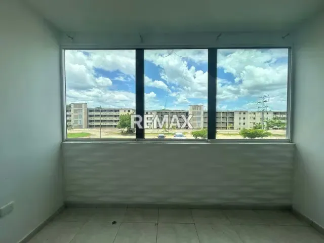APARTAMENTO EN VENTA URBANIZACION LA COLINA - 3