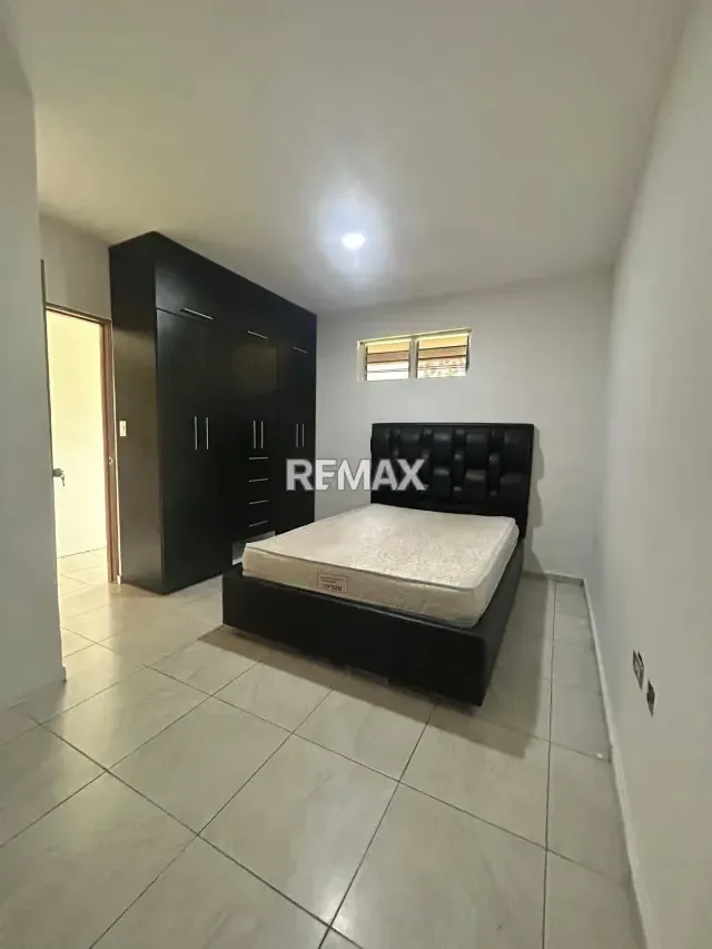 APARTAMENTO EN VENTA URBANIZACION LA COLINA - 5