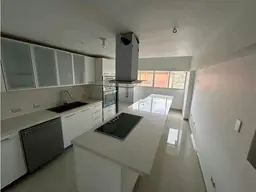 View 10