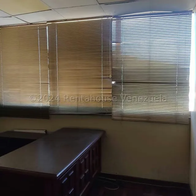 Oficina en Venta en Parroquia Altagracia, Distrito Metropolitano - 11