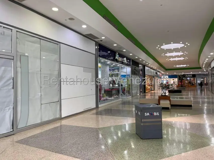 Local Comercial en Alquiler en El Oasis, Falcon - 20