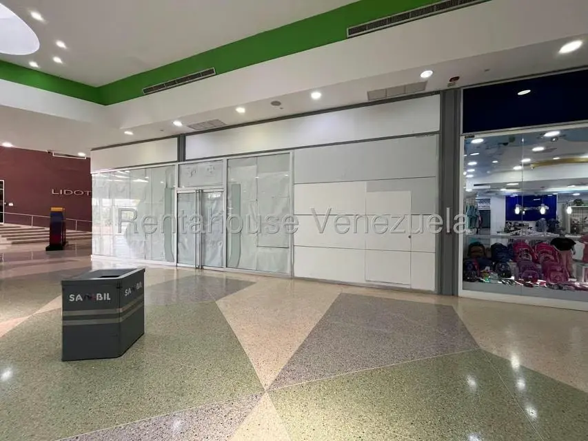 Local Comercial en Alquiler en El Oasis, Falcon - 2