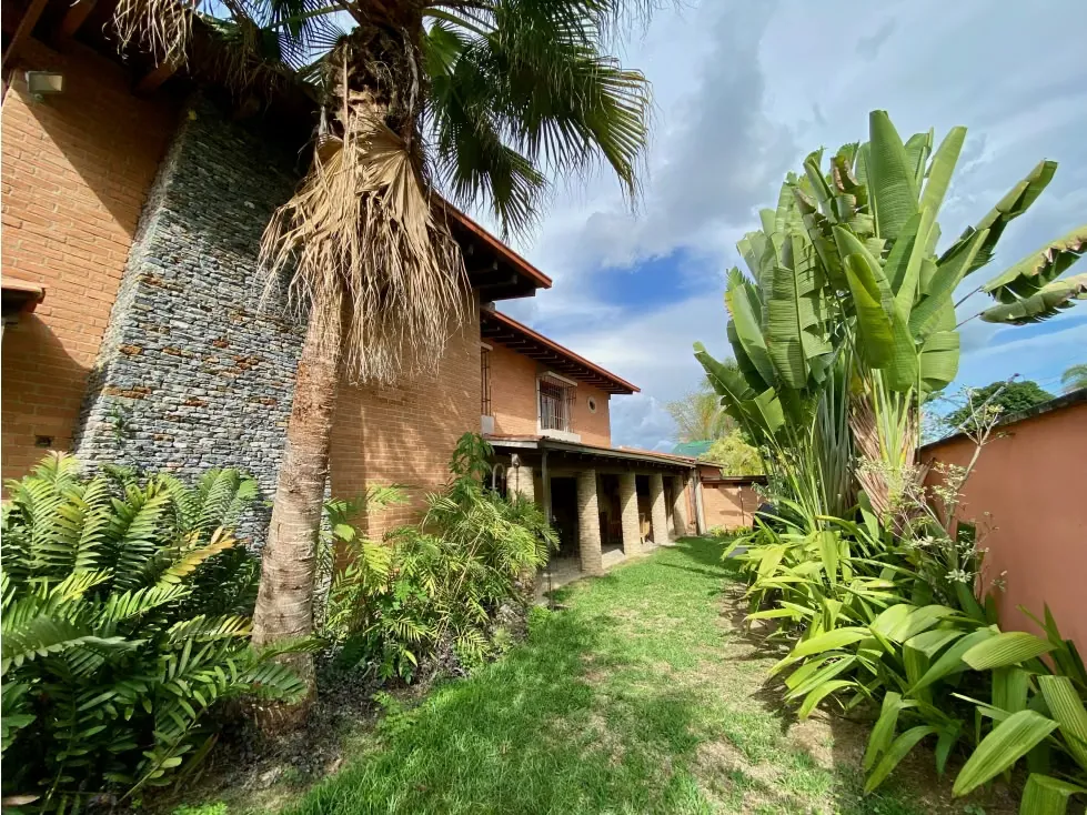 Se vende casa 687m2 La Lagunita 3035 - 26