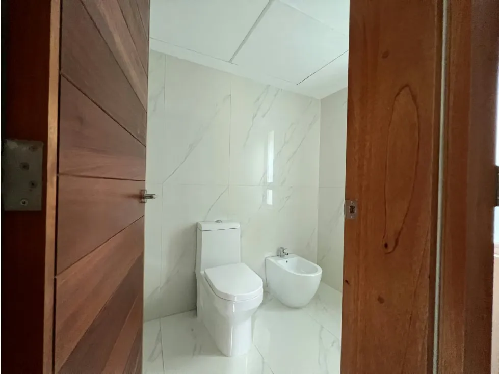 Se vende apto 500m2 4h+s/5b+s/4p Los Chorros/2339 - 13