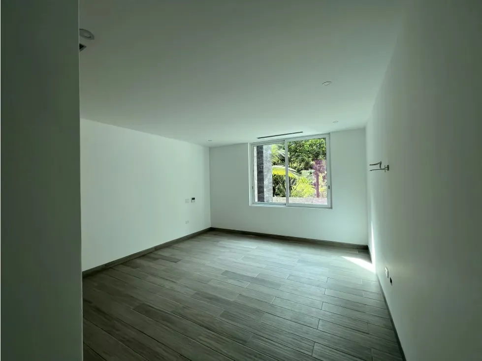 Se vende apto 500m2 4h+s/5b+s/4p Los Chorros/2339 - 15