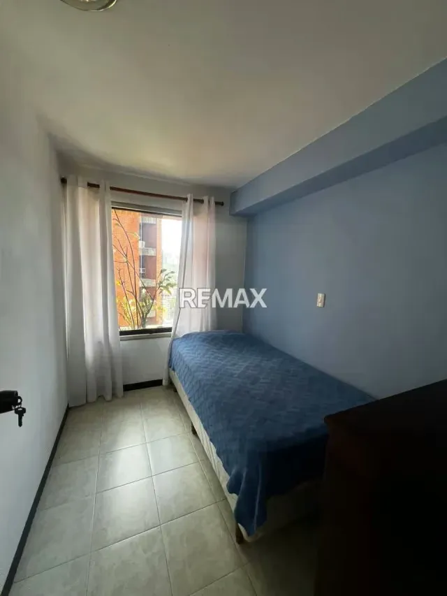 Apartamento Amoblado en Venta Res. Solano - 9