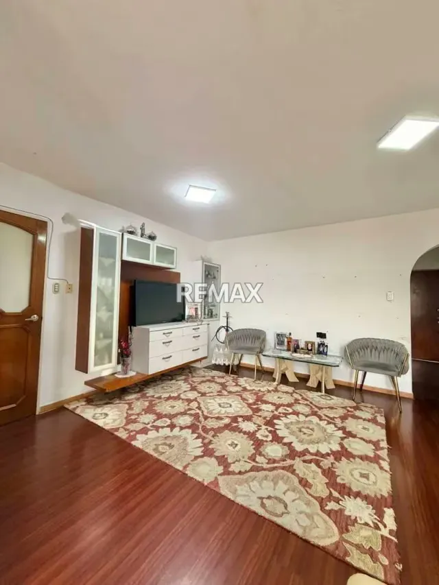 Apartamento en Venta en Valles de Camoruco Habitable Piso Alto Planta 50% - 14