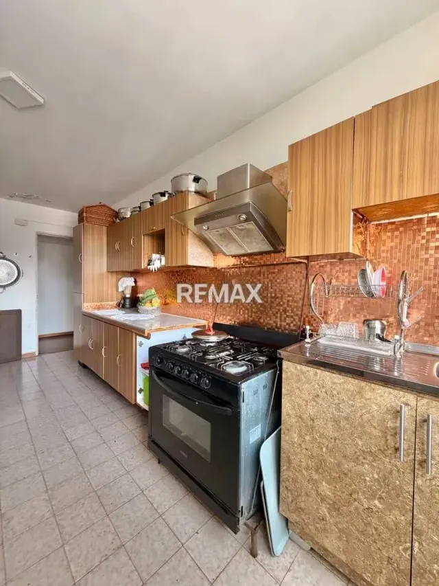 Apartamento en Venta en Valles de Camoruco Habitable Piso Alto Planta 50% - 6