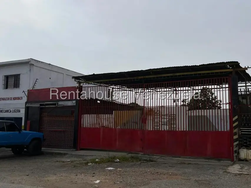 Terreno (Comercial) en Venta en Centro, Lara - 2