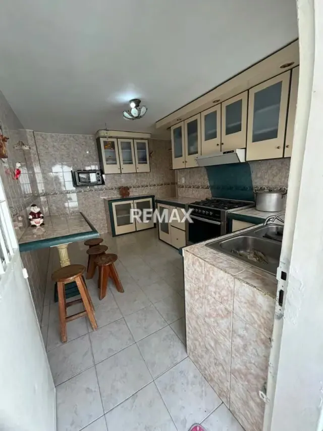 Venta de Hermosa Casa Quinta ubicada en Urbanización La Mora II, La Victoria. - 8