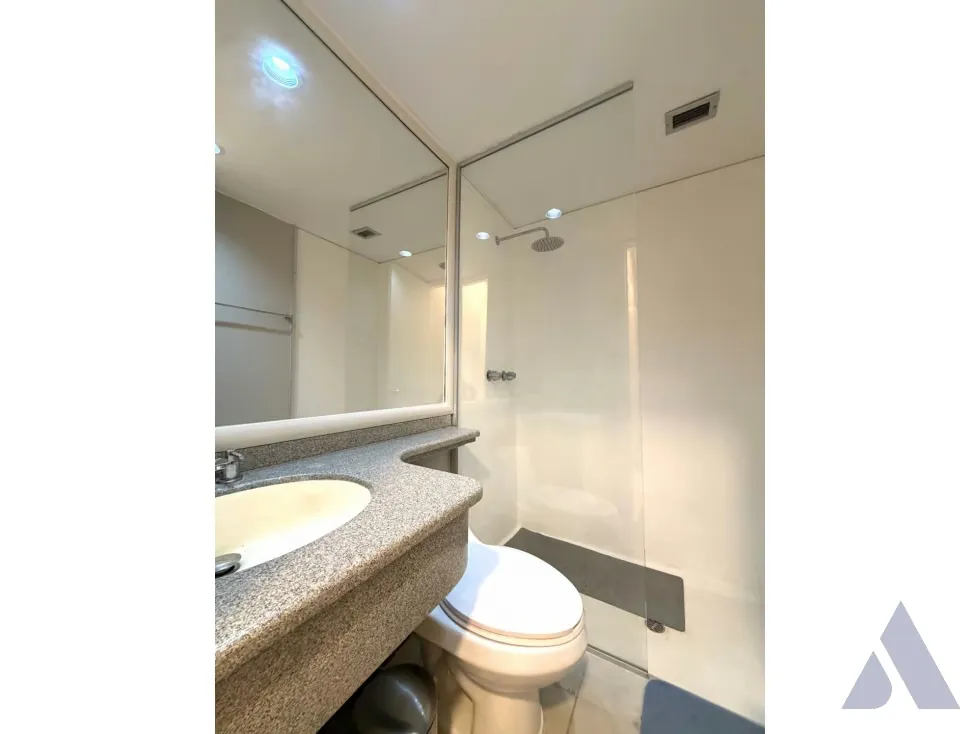 Se alquila PB 180m2 La Castellana 4281 - 11