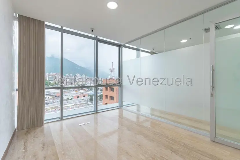 Comercial (Oficina) en Alquiler en Las Mercedes, Distrito Metropolitano