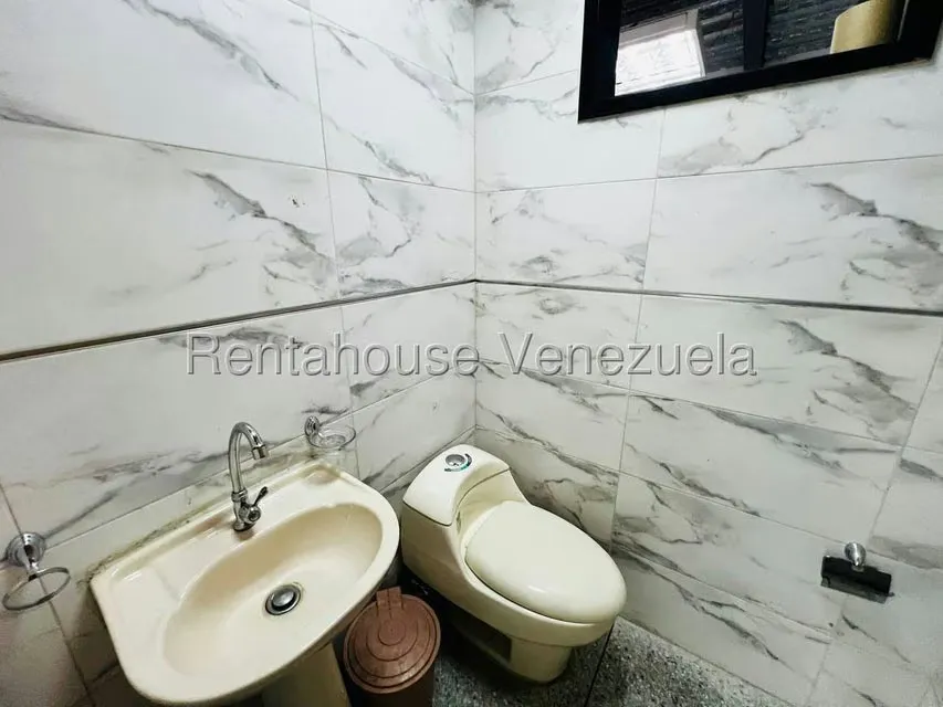 Local Comercial en Alquiler en Avenida Los Cedros, Aragua - 14