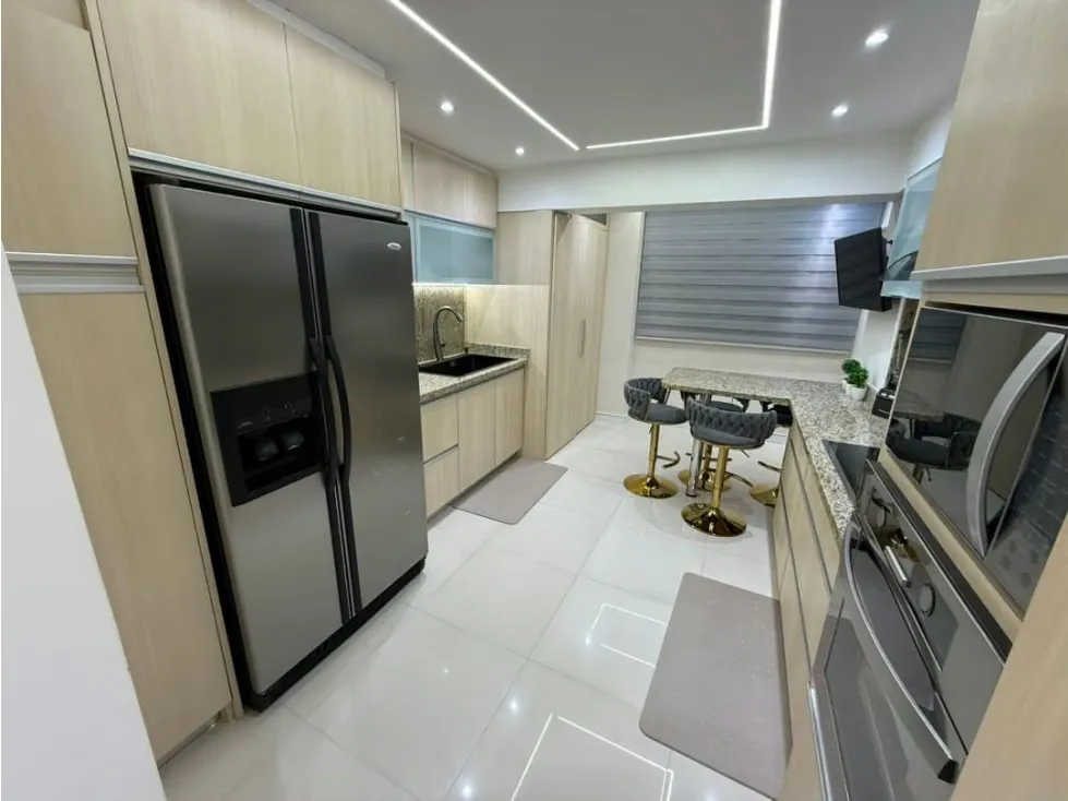 Vendo apartamento remodelado 136m2 Santa Fe Sur 9436 - 11