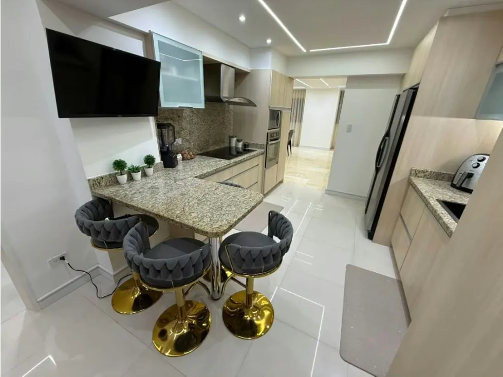 Vendo apartamento remodelado 136m2 Santa Fe Sur 9436 - 9