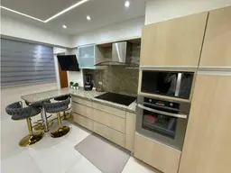 View 10