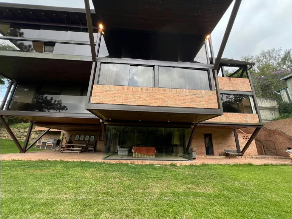 Se vende/alquila Casa 2.500m² 4h+2s/4b+2s/4p Oripoto - 27