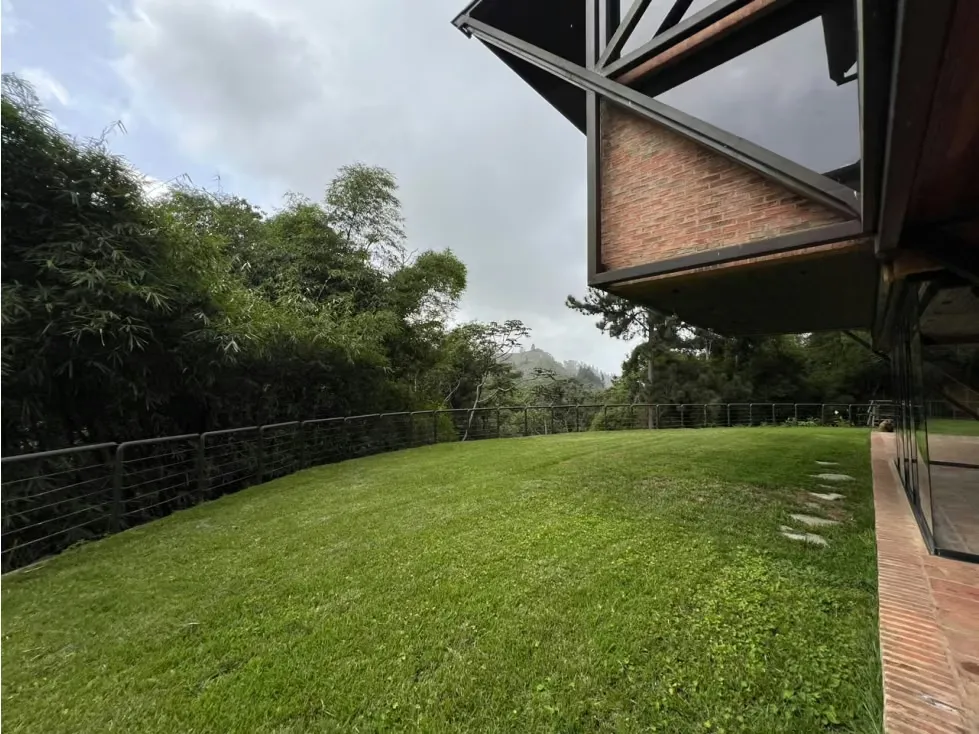 Se vende/alquila Casa 2.500m² 4h+2s/4b+2s/4p Oripoto - 31