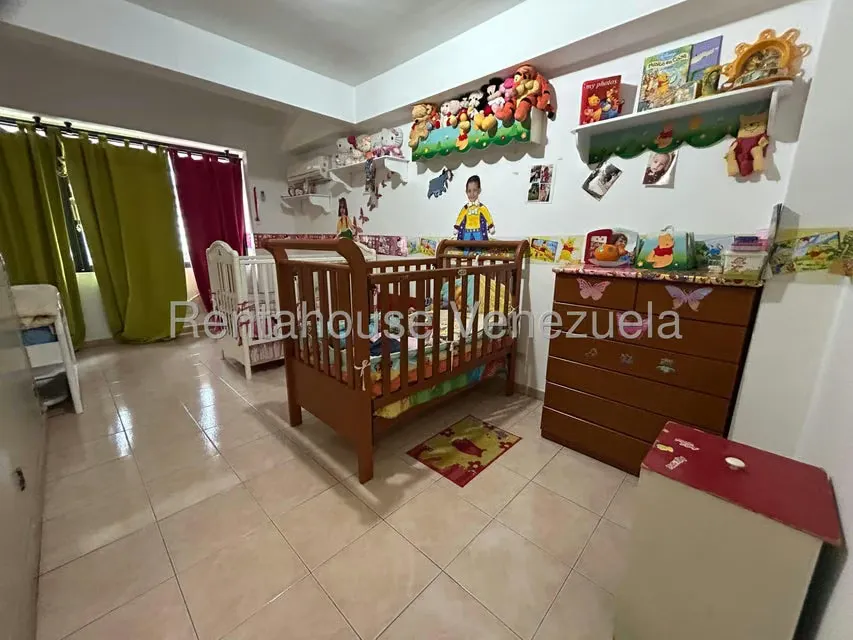 Apartamento (Penthouse) en Alquiler en Los Palos Grandes, Distrito Metropolitano - 17
