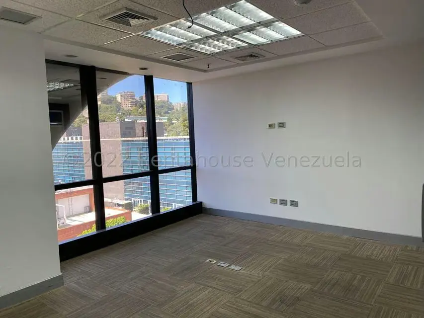 Oficina en Venta en Las Mercedes, Distrito Metropolitano - 28
