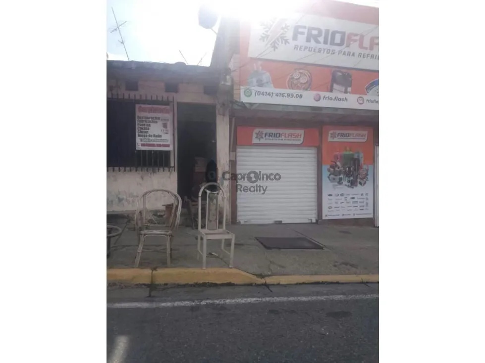 Se vende Casa Comercial Av Andrés Eloy Blanco - 2