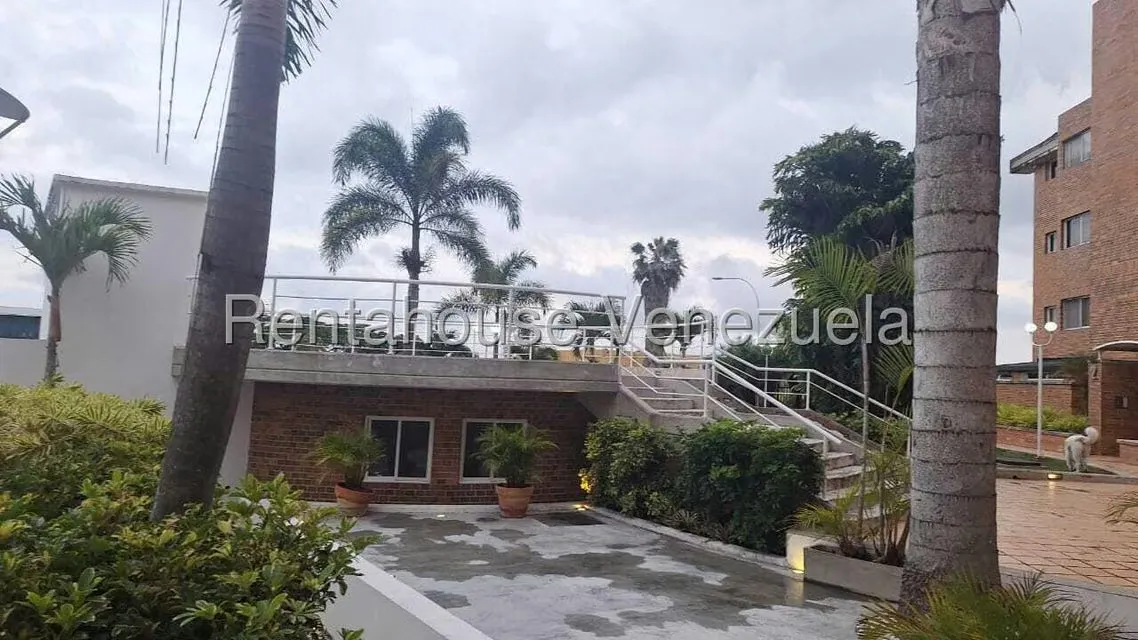 Apartamento (1 Nivel) en Venta en Loma Linda, Distrito Metropolitano - 17