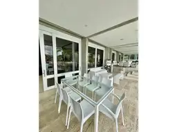 View 8
