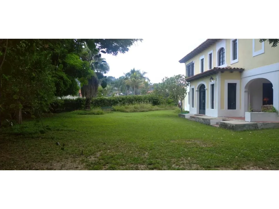 Vendo casa 450m2 Colinas del Tamanaco 7976 - 10