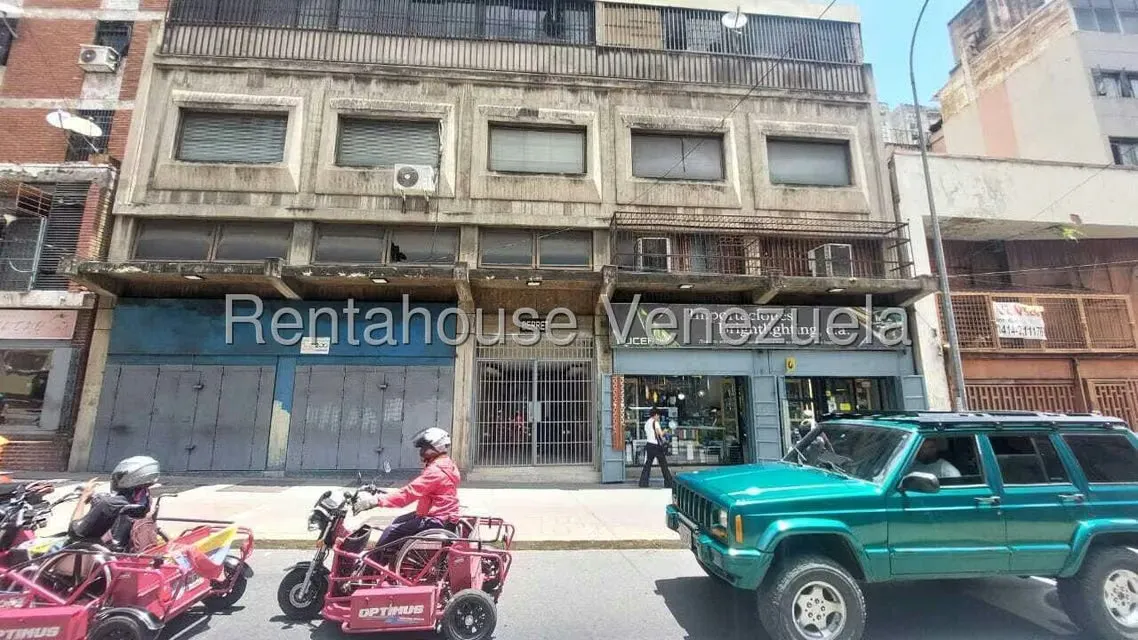 Oficina en Alquiler en Parroquia Santa Teresa, Distrito Metropolitano - 12