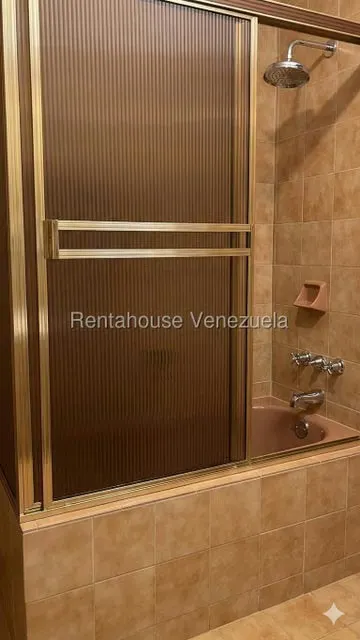 Apartamento (1 Nivel) en Venta en Santa Eduvigis, Distrito Metropolitano - 11