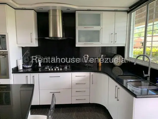 Apartamento (1 Nivel) en Alquiler en Escampadero, Distrito Metropolitano - 11