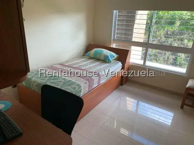 Apartamento (1 Nivel) en Alquiler en Escampadero, Distrito Metropolitano - 22