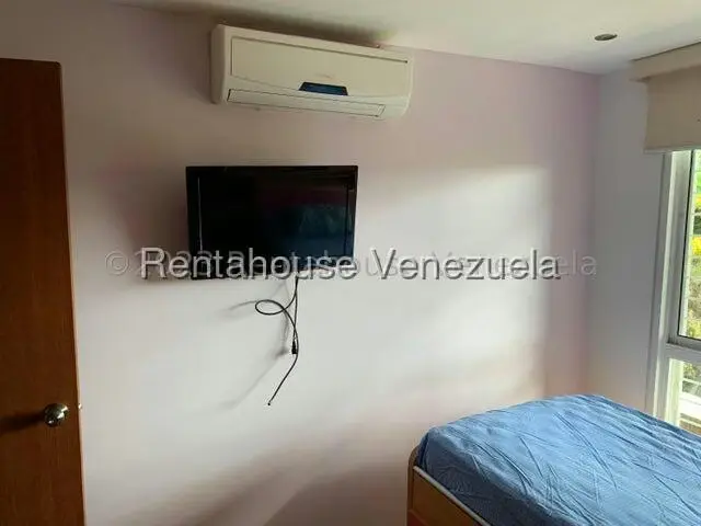 Apartamento (1 Nivel) en Alquiler en Escampadero, Distrito Metropolitano - 25