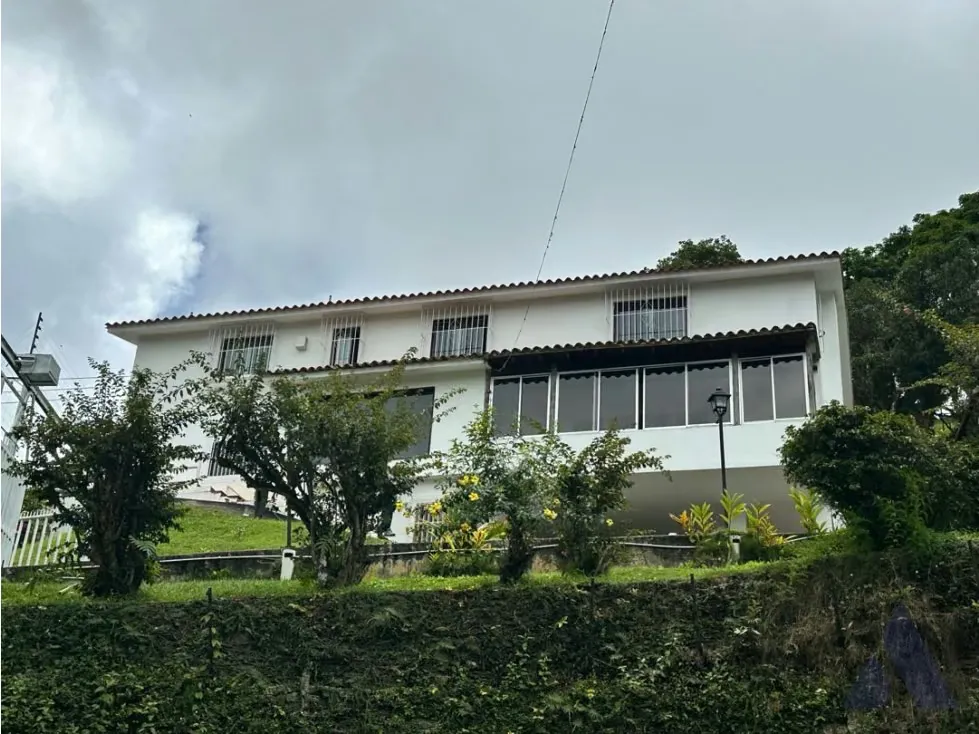Se Vende casa 530m2 Las Marias 0596