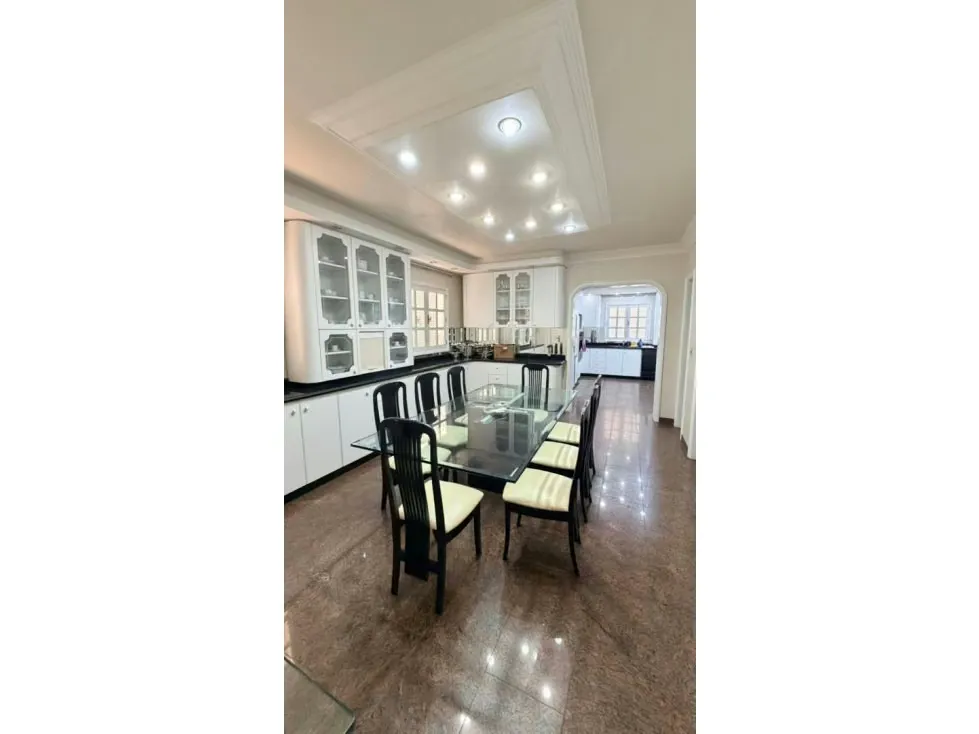 Vendo casa 900m2 5h/7b/6p Los Naranjos 4549 - 9
