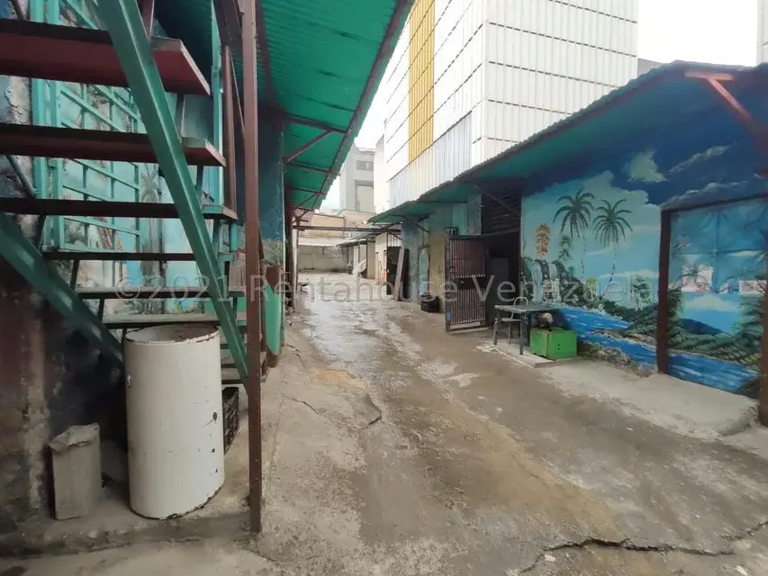 Terreno (Comercial) en Venta en Parroquia Catedral, Distrito Metropolitano - 6