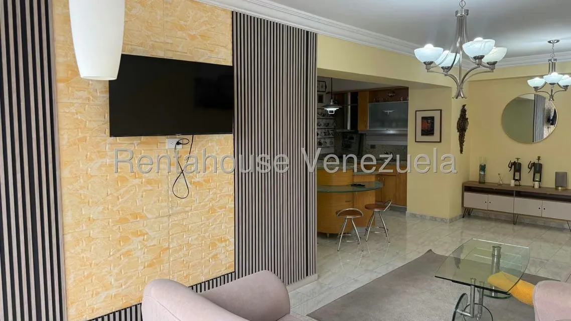 Apartamento (1 Nivel) en Alquiler en Boleita Norte, Distrito Metropolitano - 4