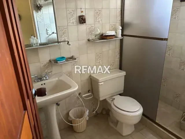 Se Vende Casa en Urb. El Castaño - 20