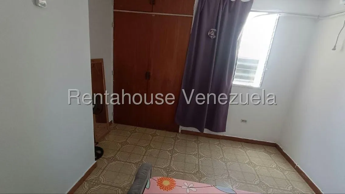 Apartamento (1 Nivel) en Venta en Prebo I, Carabobo - 16