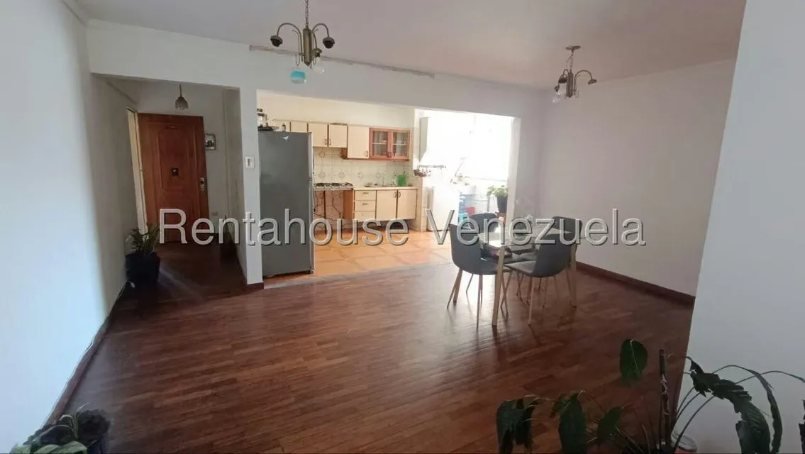 Apartamento (1 Nivel) en Venta en Prebo I, Carabobo - 6
