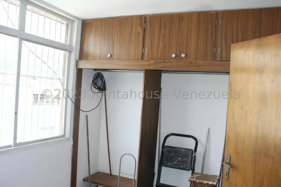 Apartamento (1 Nivel) en Venta en El Marques, Distrito Metropolitano - 14