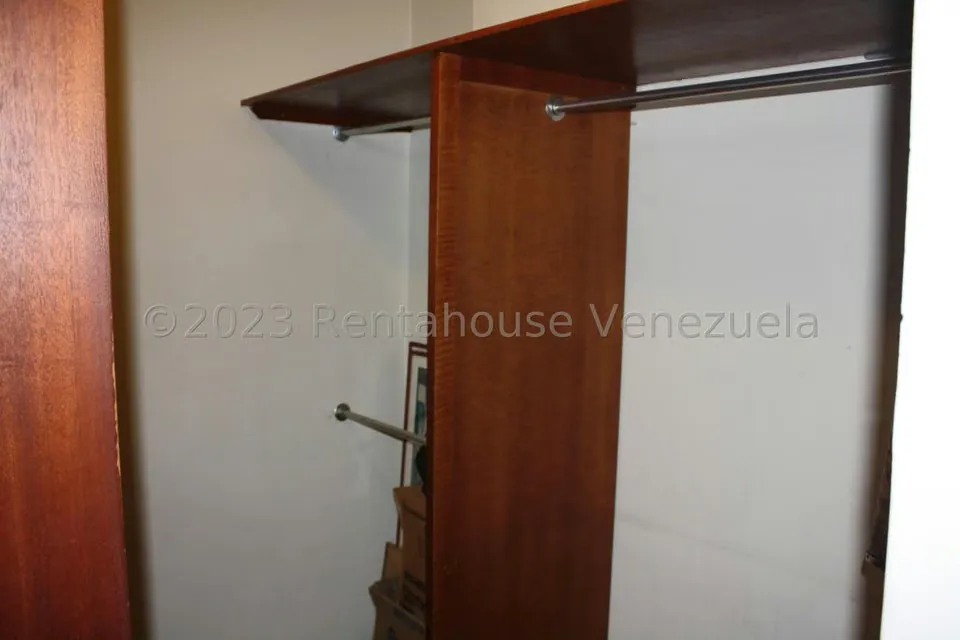 Apartamento (1 Nivel) en Venta en El Marques, Distrito Metropolitano - 30