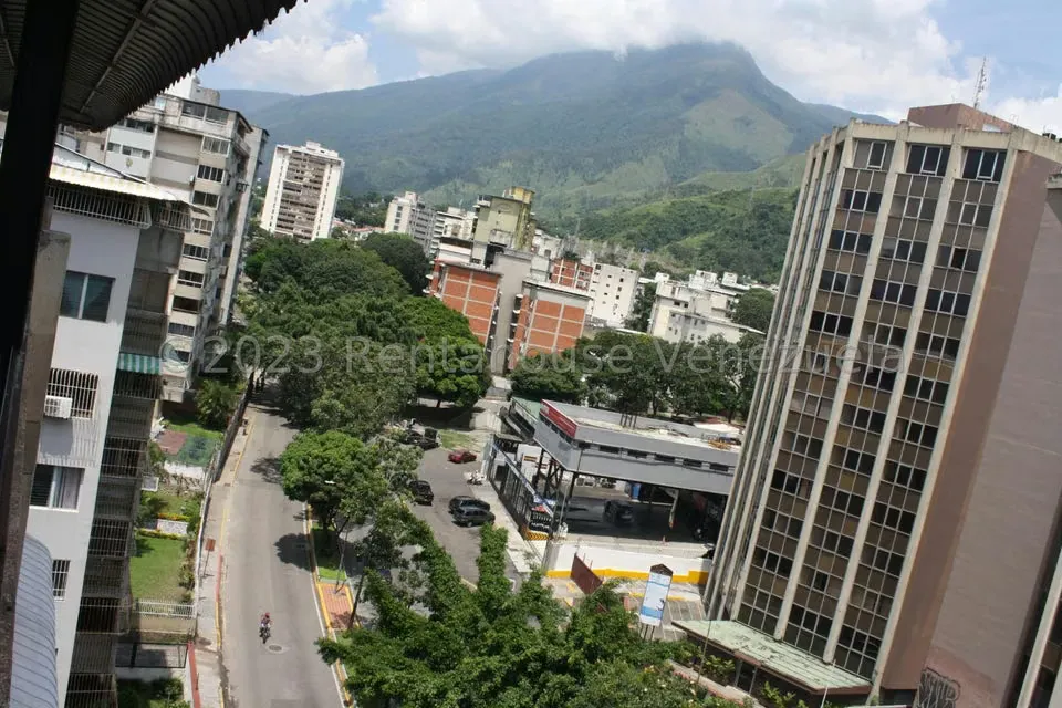 Apartamento (1 Nivel) en Venta en El Marques, Distrito Metropolitano - 39