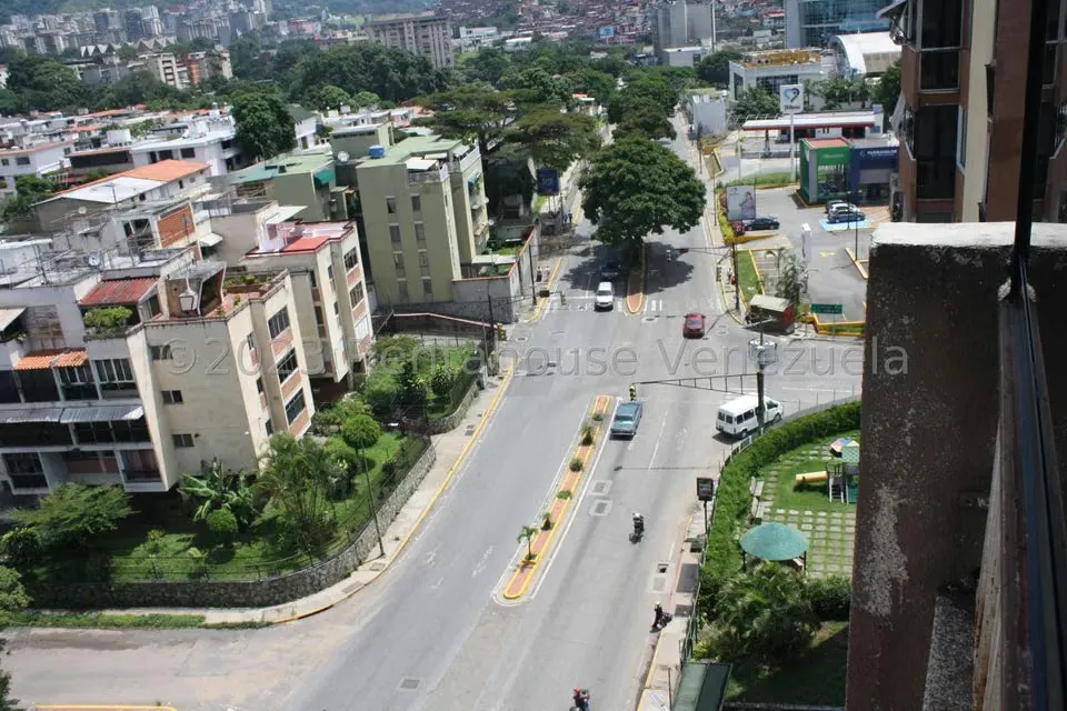 Apartamento (1 Nivel) en Venta en El Marques, Distrito Metropolitano - 40