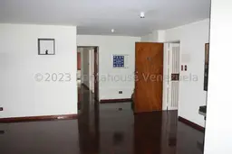 Vista 44