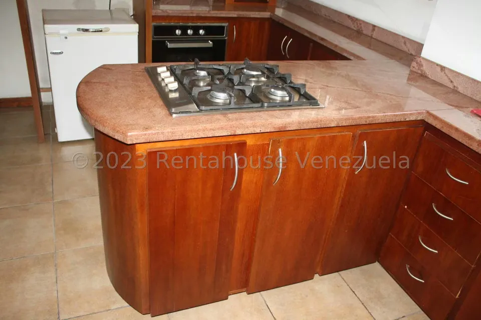 Apartamento (1 Nivel) en Venta en El Marques, Distrito Metropolitano - 5