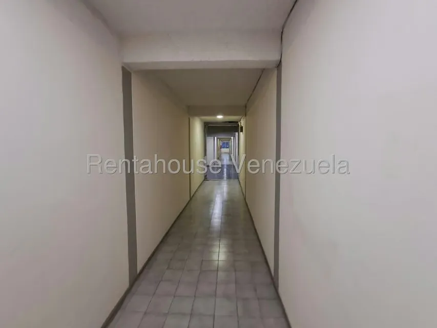 Apartamento (1 Nivel) en Venta en La Bonita, Distrito Metropolitano - 27